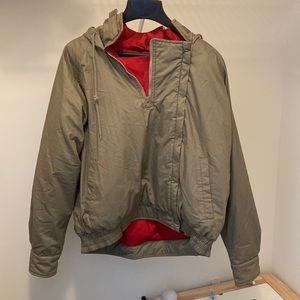 Eddie Bauer Women’s size large goose down filled bomber winter jacket